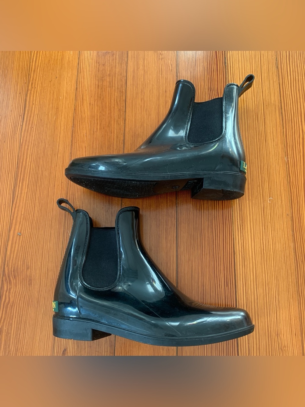 Lauren Ralph Lauren Tally-Bo-Rai black shiny rain boots, sz 7 - Picture 5 of 10